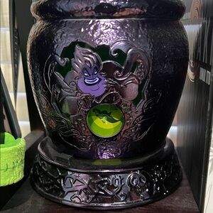 Scentsy Disney Purple Villain-Themed Candle Warmer